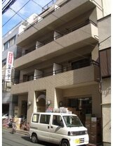 ルネ・ヨネクラ